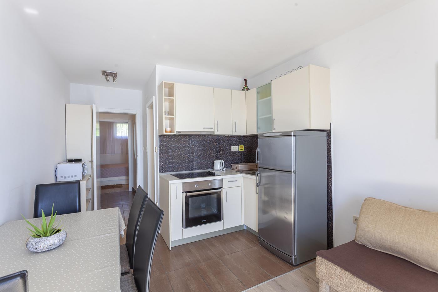 Apartmani_Letica_Brown-10